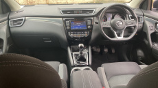 Nissan Qashqai 1.2 DiG-T N-Connecta 5dr Petrol Hatchback